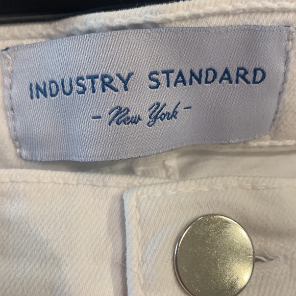 INDUSTRY STANDARD White Jeans - Picture 3 of 3